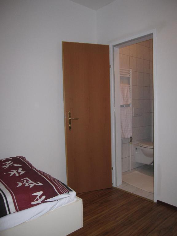 Pension Casa Topolino Wiener Neustadt Exterior foto